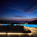 Villa 7 Seas - With Amazing View
