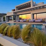 Villa 7 Seas - With Amazing View