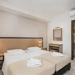 Theofilos City Hotel