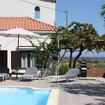 Casa Skouteli With Private Pool