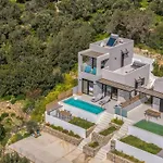 Villa April, Seaview And Pool