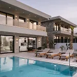Villa Evi & Villa Eugenia With Heated Pools By Temma Villas