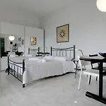 Ostria Seaside House