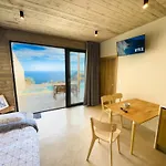 Indigo Suite A