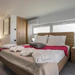 Suite Dreams II