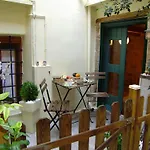 Giota'S House