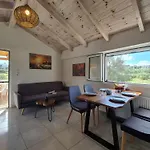 Lemonia Apartment With Yard