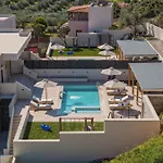 Elysian Villa 2 With Private Pool