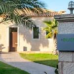 Bliss Villas Complex With Private Pool