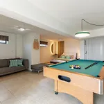 Villa Nicolas Plaka With Sea View