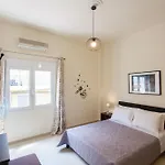 Lily Of Crete 2 - Sea & Beach Front Apartment