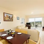 Villa Callistemon