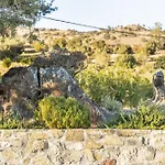 Evgoro Luxury Suites