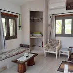 Olea Cottage