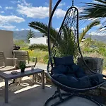 Sea View Apts & Suites By Pachiplex