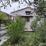 Olea Cottage