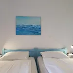 Babis & Popi Rooms And Studios