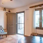 Gioma Garden Villas