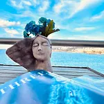 Orpheus House Beachfront 2Bdr