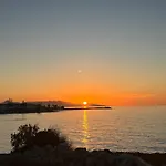 Villino Blu By The Sea