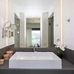 Porti Villas Aphrodite
