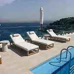 Seawave Villa I, By Hellocrete