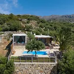 Souda Bay Cottage