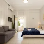 Eleni Apartments
