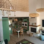 Panos Luxury Apartment