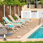Allas Villa Heated Pool
