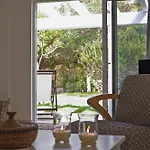Beach Front House Kalamaki Bungalow