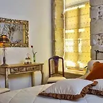 La Strada Suites Hotel