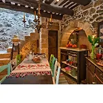 Meronas Eco House