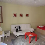 Krinio'S Studios