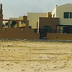 Pela Mare Apartments