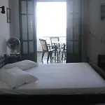 Niovi Apartments