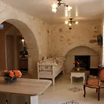 Ioanna House