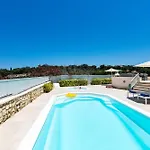 Deluxe Villa Ianthos - Outdoor Hot Tub & Kids Pool