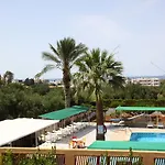 Triton Garden Hotel