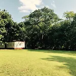 Manoutsa Holiday Resort