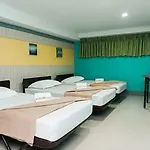 Bed And Bath At Station 120
