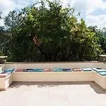 Villa Vlatos