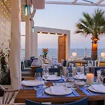 Cavo Seaside Suites (Adults Only)