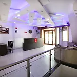 Oyo 8865 Hotel Baj Celebration