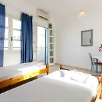 Aris Apartments