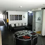 Hotel Seven