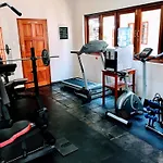 Dunvegan Execu Lodge