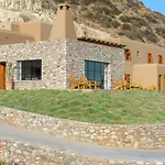 Beach House Arvi