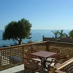 Danaos Beach Apartments