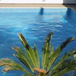 Houmeli Maisonettes & Apartments